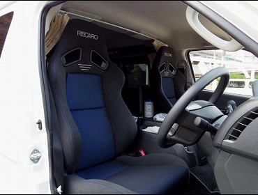 RECARO�i���J���V�[�g�j�@TOYOTA�@�n�C�G�[�X�@200�n�Ƀ��J���@SR-7F GK100�@BK/BL�@�~2�r�@����