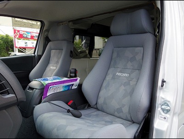 RECARO�i���J���V�[�g�j�@TOYOTA�@���W�A�X�G�[�X�Ƀ��J���@�G���S���hD�@�V�[�g�q�[�^�[�t���@�O���C�@���@�G���S���hD�@�O���C�@����