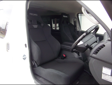 RECARO�i���J���V�[�g�j�@TOYOTA�@200�n�n�C�G�[�X�Ƀ��J���@SR-7F GK100�@BK/BK�@���@SR-7F KK100�@BK�@����