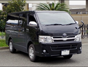 TOYOTA�@�n�C�G�[�X200�n��RECARO�i���J���j�V�[�g����