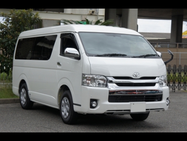 TOYOTA�@200�n�n�C�G�[�X�@�L�����s���O�J�[��RECARO�i���J���j�V�[�g����