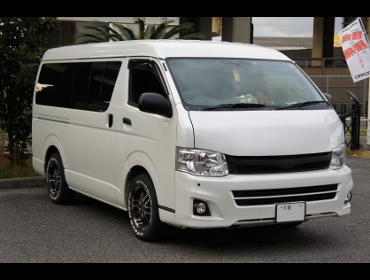 TOYOTA�@���W�A�X�G�[�X�@200�n��RECARO�i���J���j�V�[�g����