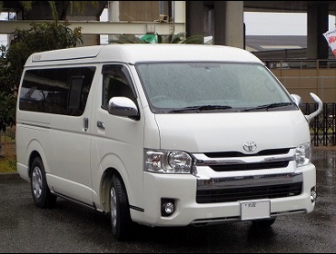 TOYOTA�@�n�C�G�[�X��RECARO�i���J���j�V�[�g����