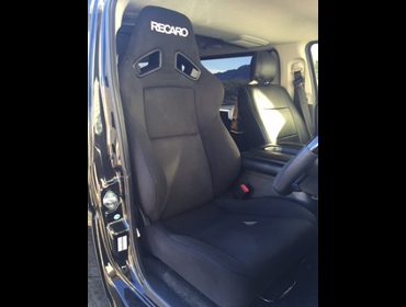 RECARO�i���J���V�[�g�j�@TOYOTA�@200�n�n�C�G�[�X�Ƀ��J���@SR-7F�@KK100�@BK�@����