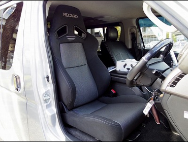 RECARO�i���J���V�[�g�j�@TOYOTA�@�n�C�G�[�X�Ƀ��J���@SR-7F�@GK100�@�V�[�g�q�[�^�[�t���@BK/SIL�@����