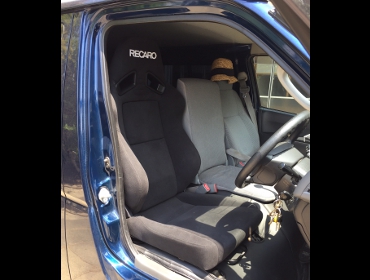 RECARO�i���J���V�[�g�j�@TOYOTA�@200�n�n�C�G�[�X�Ƀ��J���@SR-7F�@KK100�@BK�@����