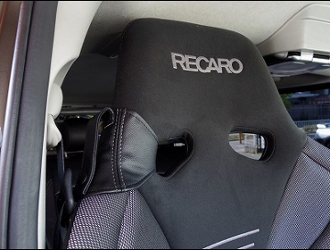 RECARO�i���J���V�[�g�j�@TOYOTA�@�n�C�G�[�X�Ƀ��J���@RS-G�@GK�@BK/SIL�@����