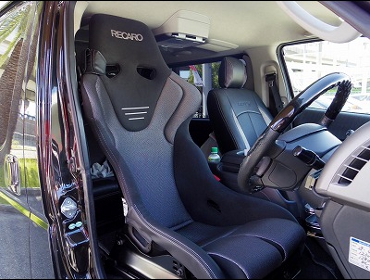 RECARO�i���J���V�[�g�j�@TOYOTA�@�n�C�G�[�X�Ƀ��J���@RS-G�@GK�@BK/SIL�@����