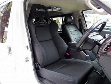 RECARO�i���J���V�[�g�j�@TOYOTA�@�n�C�G�[�X�@200�n�Ƀ��J���@SR-7F�@GK100�@BK/BK�@����