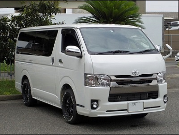 TOYOTA�@�n�C�G�[�X�@KDH��RECARO�i���J���j�V�[�g����