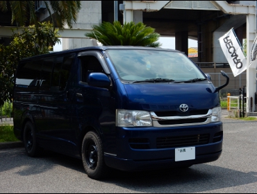 TOYOTA�@�n�C�G�[�X�@200�n2�^��RECARO�i���J���j�V�[�g����