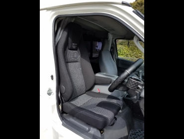 RECARO�i���J���V�[�g�j�@TOYOTA�@�n�C�G�[�X���C�h�@�~�h�����[�t�@�Ɂ@RECARO�i���J���j�@LX-F�@IN110�@BK�@�A�[�����X�g�t���@����