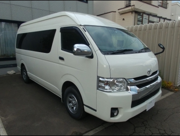 TOYOTA�@�n�C�G�[�X�@4�^�@�X�[�p�[�����O�@4WD�@�Ɂ@RECARO�i���J���j�V�[�g����