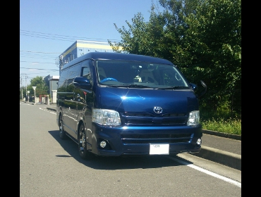 RECARO�i���J���V�[�g�j�@TOYOTA�@�n�C�G�[�X�@200�n�@4�^�@���C�h�{�f�B�@�K�\�����ԁ@TRH211K�@�Ɂ@RECARO�i���J���j�@SR-7F�@Lassic ���@�A�[�����X�g�@�~2�r�@����