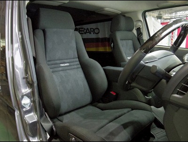 RECARO�i���J���V�[�g�j�@TOYOTA�@�n�C�G�[�X�@200�n�@�Ɂ@RECARO�i���J���j�@�I���\�y�hAN220HV�@���@�G���S���hMV�@BK�@�V�[�g�q�[�^�[�t���@����