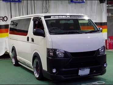 TOYOTA�@�n�C�G�[�X�@�X�[�p�[GL�i2014�N�j�@�Ɂ@RECARO�i���J���j�@SR-7F�@Lassic�@RED�iA/R�^�C�v�j�@����