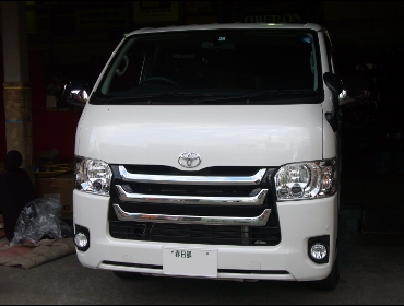 TOYOTA�@�n�C�G�[�X�@�Ɂ@RECARO�i���J���j�@SR-7F�@KK100�@BK�@����