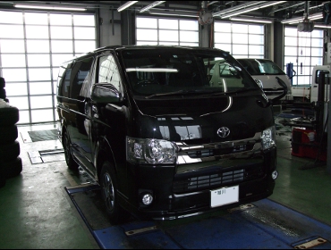 TOYOTA�@���W�A�X�G�[�X�@5�^�@S-GL�@�Ɂ@RECARO�i���J���j�@SR-7F�@KK100�@BK�@�A�[�����X�g�t���@�~���E�@����