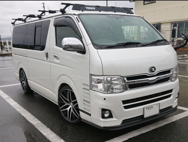 TOYOTA�@�n�C�G�[�X�@3�^�@����@S-GL�@�K�\�����@�i���[�@�Ɂ@RECARO�i���J���j�@SR-7F�@GK100�@BK/RED�@A/R�@����