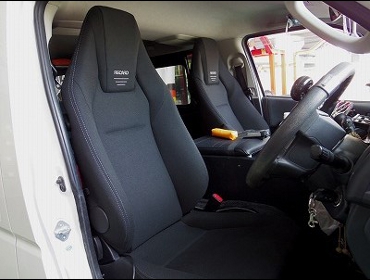 TOYOTA�@���W�A�X�G�[�X�i2013�N�j�@�Ɂ@RECARO�i���J���j�@LX-F�@TR�@NN�@BK�@�~���E�@����