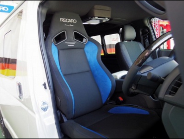 RECARO�i���J���V�[�g�j�@TOYOTA�@�n�C�G�[�X200�n�@5�^�@�i���[�@�K�\�����ԁ@�Ɂ@RECARO�i���J���j�@SR-7F�@����@�A�h�o���X�G�f�B�V�����@�u���[�@�A�[�����X�g�t���^�C�v�@����