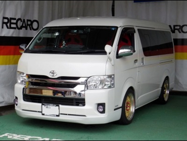 TOYOTA�@���W�A�X�G�[�X�@�o���@���C�h�@200�n�@4�^�i2014�N�j�@�Ɂ@RECARO�i���J���j�@SR-7F�@KK100�@RED�@�A�[�����X�g�t���@�~���E�@����