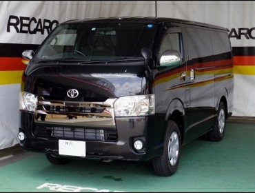 TOYOTA�@�n�C�G�[�X�i2019�N�j�@�Ɂ@RECARO�i���J���j�@SR-7F�@Lassic�@BK�@����