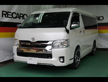 TOYOTA�@�n�C�G�[�X�@���S���@4�^�i2018�N�j�@�Ɂ@RECARO�i���J���j�@SR-7F�@GK100�@BK/RED�@A/R�^�C�v�@�~���E�@����