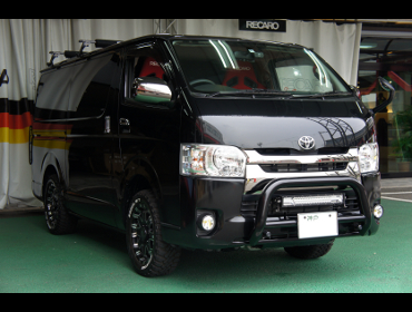 TOYOTA�@�n�C�G�[�X�o���@4�^�@�Ɂ@RECARO�i���J���j�@SR-7F�@KK100�@RED�@�~���E�@����