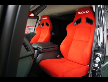 TOYOTA�@�n�C�G�[�X�o���@4�^�@�Ɂ@RECARO�i���J���j�@SR-7F�@KK100�@RED�@�~���E�@����