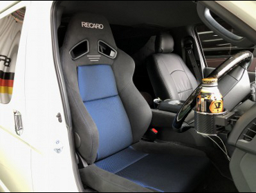 TOYOTA�@�n�C�G�[�X�i2019�N�j�@�Ɂ@RECARO�i���J���j�@SR-7F�@GK100�@BK/BL�@A/R�^�C�v�@����