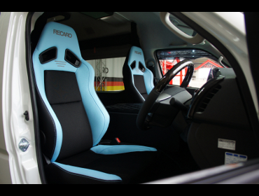 TOYOTA�@�n�C�G�[�X�����O�@5�^�@���C�h�{�f�B�i2019�N�j�@�Ɂ@RECARO�i���J���j�@SR-7F�@Lassic�@���F�@�V�[�g�q�[�^�[�t���@�A�[�����X�g�t���@�~���E�@����