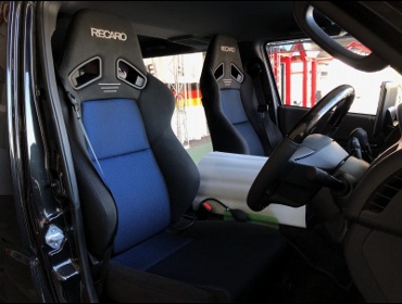 TOYOTA�@�n�C�G�[�X�@5�^�@�i���[�f�B�[�[���@�Ɂ@RECARO�i���J���j�@SR-7F�@GK100�@BK/�u���[�@�~���E�@����
