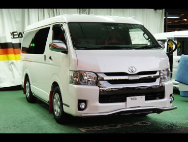 TOYOTA�@�n�C�G�[�X�@5�^�i2019�N�j�@�Ɂ@RECARO�i���J���j�@SR-7F�@Lassic�@RED�@�~���E�@����