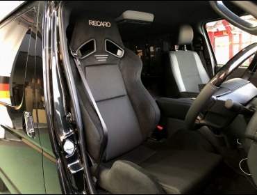 TOYOTA�@�n�C�G�[�X�@5�^�@�Ɂ@RECARO�i���J���j�@SR-7�@GU100�@BK�@����