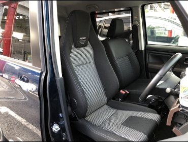 TOYOTA�@�^���N�@�Ɂ@RECARO�i���J���j�@LX-F�@IN110�@BK�@����