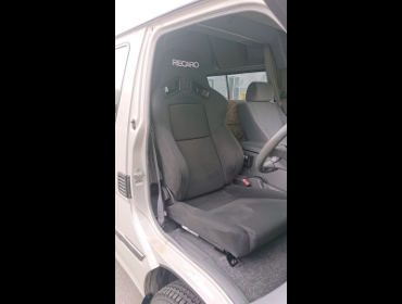 TOYOTA�@�n�C�G�[�X�@100�n�@KZH138V�@�Ɂ@RECARO�i���J���j�@SR-7F KK100 BK�@����