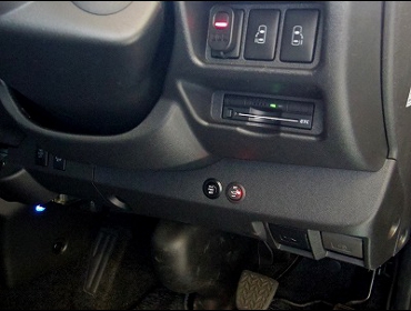 TOYOTA�@�n�C�G�[�X�@�Ɂ@RECARO�i���J���j�@�G���S���hMV�@BK�@����