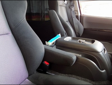 TOYOTA�@�n�C�G�[�X�@5�^�@�f�B�[�[���@�W���{�f�B�@�Ɂ@RECARO�i���J���j�@SR-7F�@GK100�@BK/SIL�@�A�[�����X�g�t���@�~���E�@����