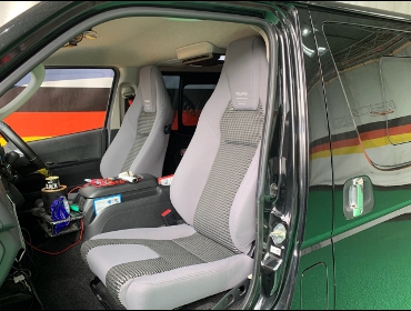 TOYOTA�@�n�C�G�[�X�i2015�N�j�@�Ɂ@RECARO�i���J���j�@LX-F�@IN110�@�O���C�@�V�[�g�q�[�^�[�t���@�~�@���E�@����