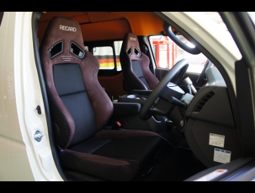 TOYOTA�@�n�C�G�[�X�@�Ɂ@RECARO�i���J���j�@SR-7F�@GU100H�@�u���E���@�V�[�g�q�[�^�[�t���@�A�[�����X�g�t���@�~���E�@����