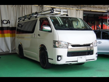 TOYOTA�@200�n�n�C�G�[�X�i2016�N�j�@�Ɂ@RECARO�i���J���j�@SR-7F�@KK100�@RED�@����