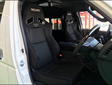 TOYOTA�@�n�C�G�[�X���C�h�@�Ɂ@RECARO�i���J���j�@SR-7F�@GU100�@BK�@�~���E�@����