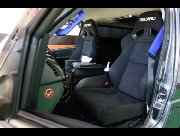 TOYOTA�@�n�C�G�[�X�@4�^�@�Ɂ@RECARO�i���J���j�@SR-7F�@KK100�@BK�@�~���E�@����