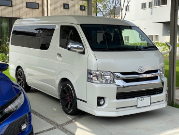 TOYOTA�@�n�C�G�[�X���S���@5�^�@4WD�@�Ɂ@RECARO�i���J���j�@RS-G�@GK�@BK/RED�@����