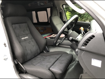 TOYOTA�@200�n�n�C�G�[�X�@�G���S���hMV�@BK�@����