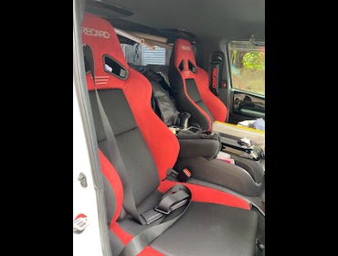 TOYOTA�@200�n�n�C�G�[�X�@�Ɂ@RECARO�i���J���j�@SR-7F�@GU100H�@RED�@�V�[�g�q�[�^�[�t���@�~���E�@����