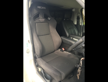 TOYOTA�@�n�C�G�[�X�@200�n�@�Ɂ@RECARO�i���J���j�@SR-7F�@GK100�@BK/BK�@����