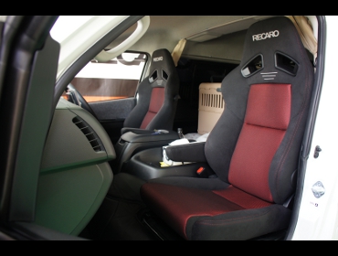 TOYOTA�@�n�C�G�[�X�@���C�h�@�~�f�B�A�����[�t�i2020�N11���j�@�Ɂ@RECARO�i���J���j�@SR-7F�@GK100H�@BK/RED�@���ʃV���[�g���H�@�V�[�g�q�[�^�[�t���@��SR-7F�@GK100H�@BK/RED�@�V�[�g�q�[�^�[�t���@����