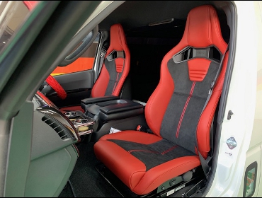 TOYOTA�@�n�C�G�[�X�@TRH200V�i2019�N�j�@�Ɂ@RECARO�i���J���j�@�N���X�X�|�[�c�X�^�[CL210H�@RED�@�~���E�@����